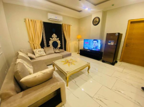 Holidazzle Serviced Apartments Bahria Town, Rawalpindi